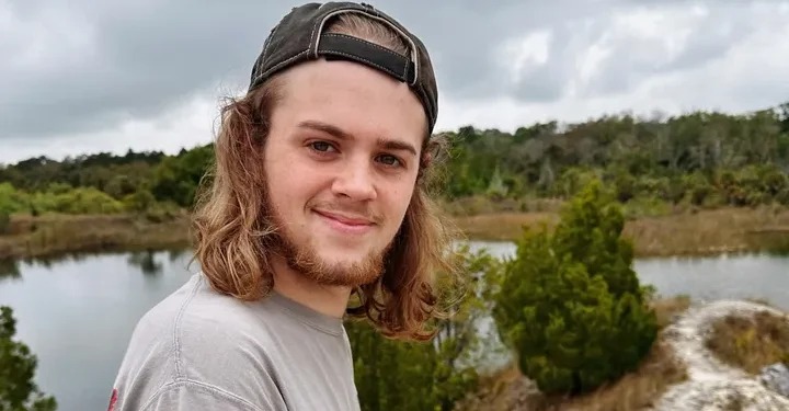 Obituary, Death Mason Fox, 21, of Saint Petersburg, FL, Tragically Passes Away in Motorcycle Accident; Remembered by Family and Friends as a Talented Skateboarder and Ambitious Mechanic