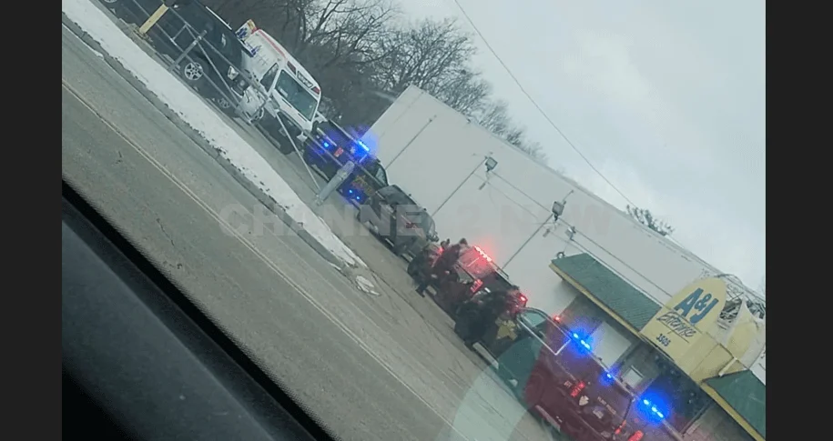 Multiple Shots Fired near Pasadena Avenue and Clio Road in Flint  Alina Trionne Oliver, a witness to a shooing incident in Flint, Michigan, has shared her harrowing experience of being caught in the middle of a shootout. The incident, which occurred on Monday near Pasadena Avenue and Clio Road, left the community shaken and narrowly missed several bystanders, including Oliver and her mother